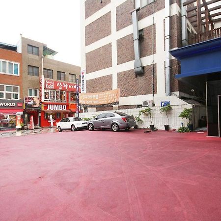 Jeonju Tourist Hotel Екстер'єр фото