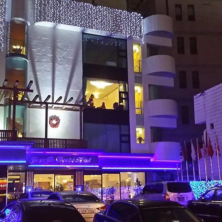 Jeonju Tourist Hotel Екстер'єр фото