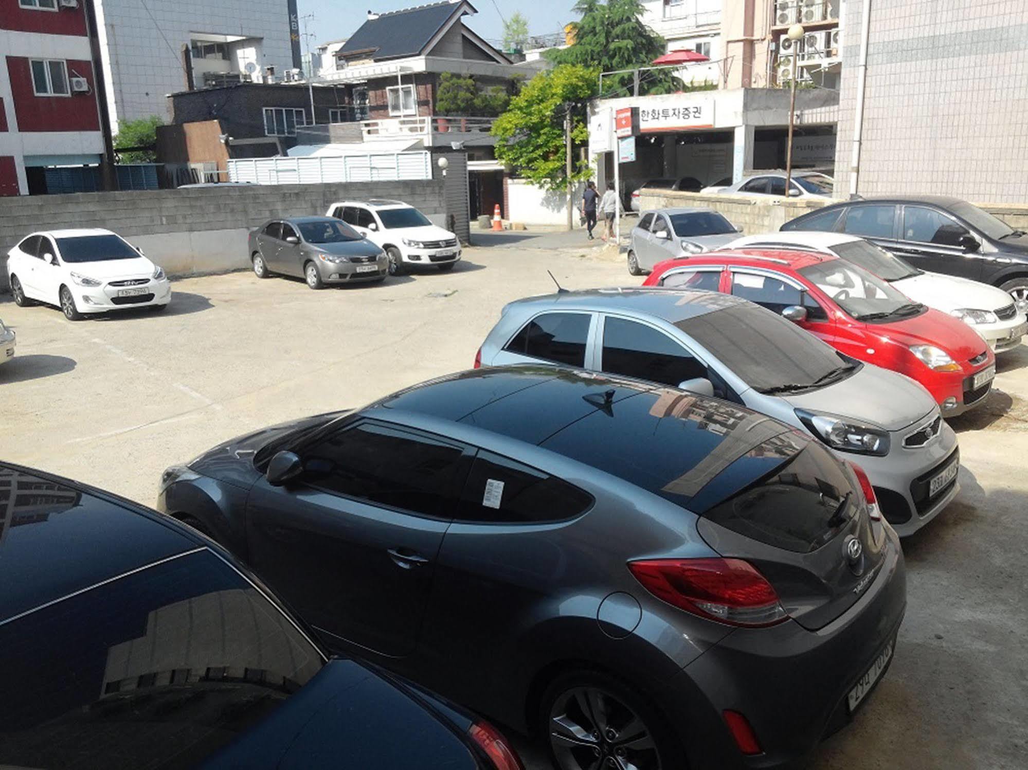 Jeonju Tourist Hotel Екстер'єр фото