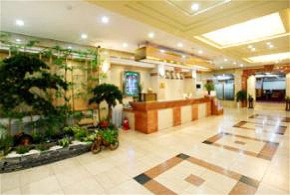 Jeonju Tourist Hotel Екстер'єр фото